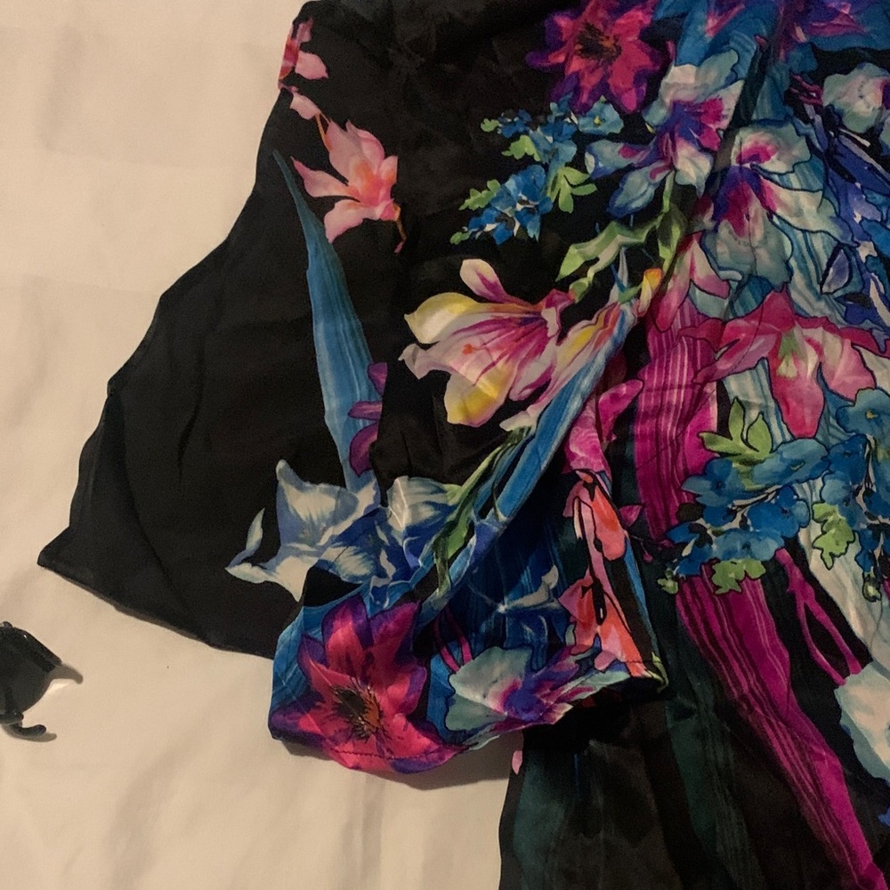 Cache Black Midi Dress with Multicolor Floral Print - Picture 4 of 7
